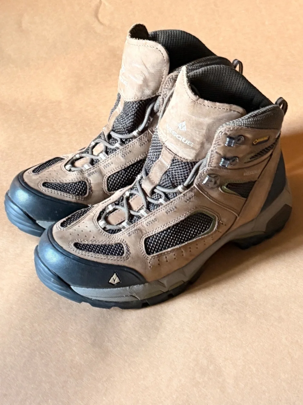Vasque Men's Boots Sz 10 wide
